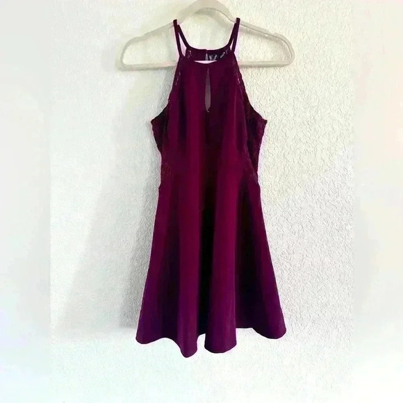 Speechless Dresses & Skirts - Speechless Burgundy Dress with Lace Accents Juniors Size 5, Prom, fun and formal